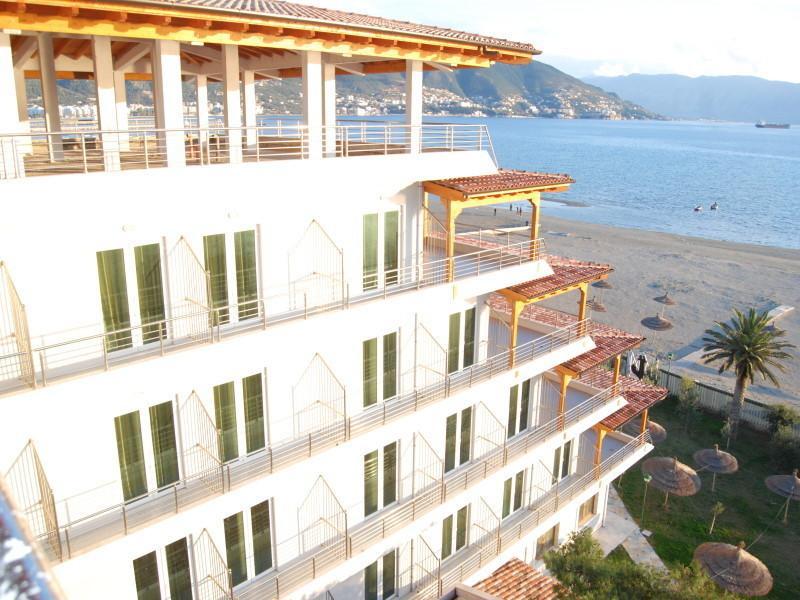 Europa Grand Resort Вльора Екстер'єр фото